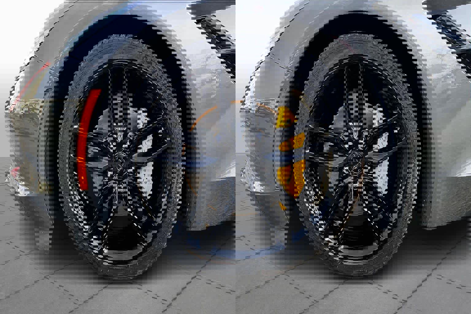 Used 2016 Chevrolet Corvette Stingray Convertible w/ 2LT Preferred Equipment Group image 10