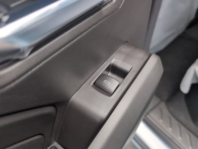 New 2026 Chevrolet Colorado LT image 12