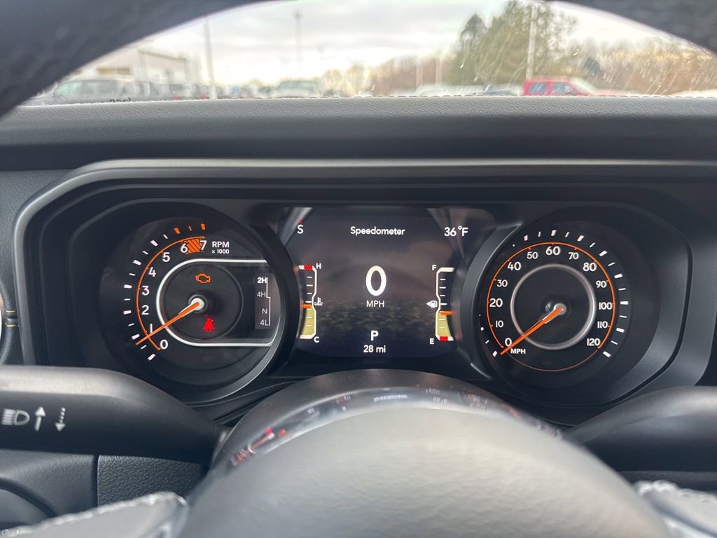 New 2025 Jeep Wrangler Unlimited Sahara AWD/4WD image 22