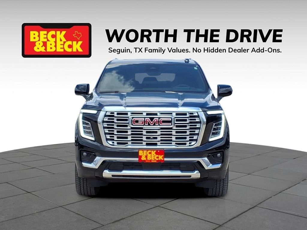 New 2026 GMC Yukon XL Denali w/ Denali Reserve Package AWD/4WD image 2