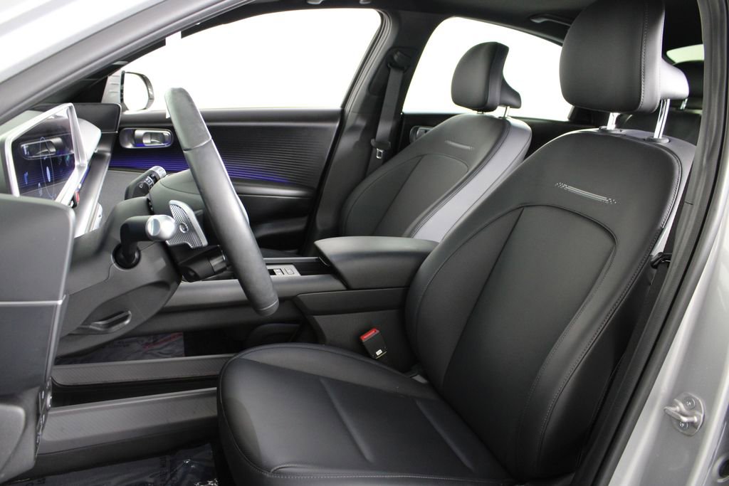 Certified 2025 Hyundai Ioniq 6 Limited image 19