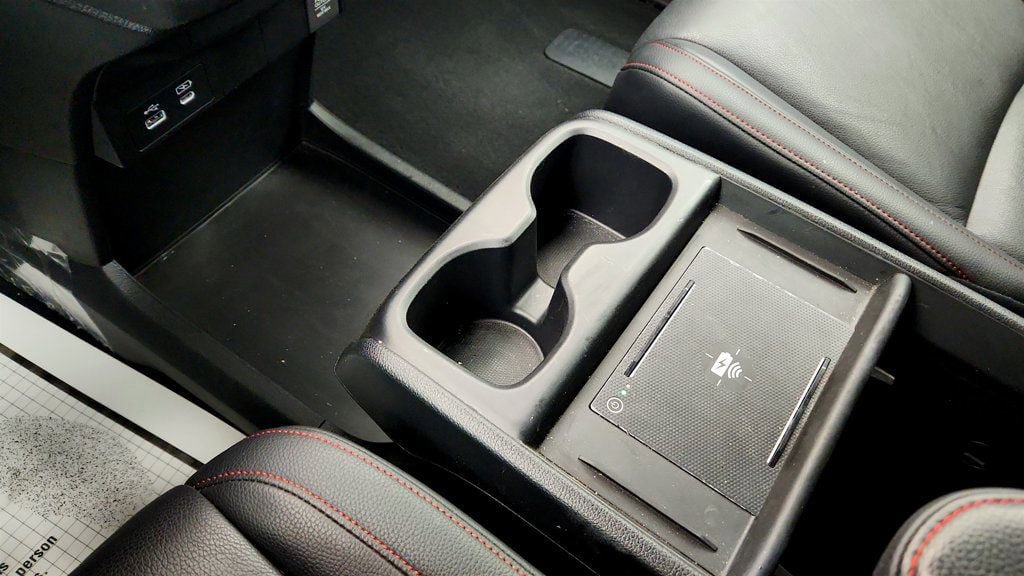 Used 2025 Honda Odyssey Sport-L image 16