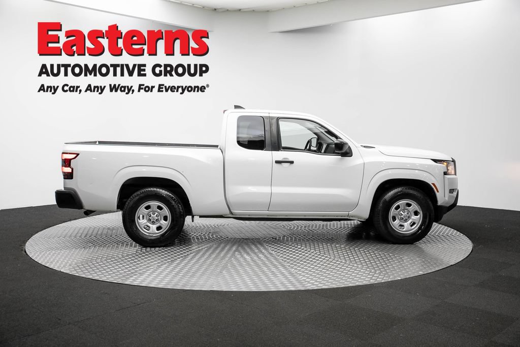 Used 2022 Nissan Frontier S RWD image 4