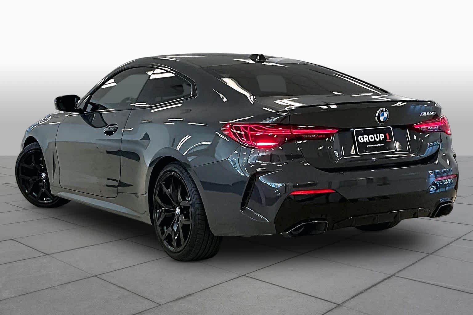 Used 2025 BMW M440i Coupe w/ Premium Package RWD image 10