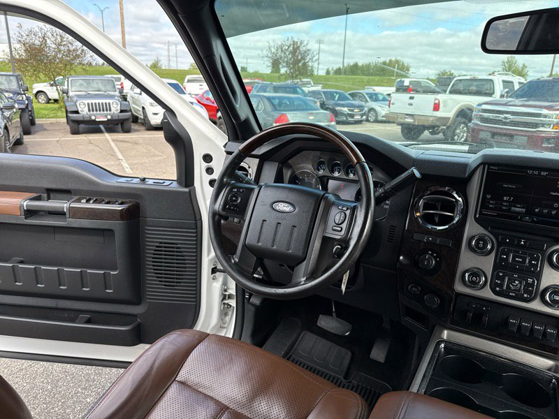 Used 2016 Ford F350 Platinum w/ Snow Plow Prep Package image 31