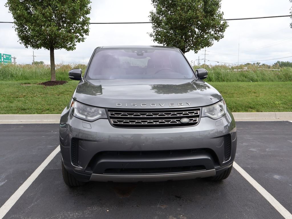 Used 2019 Land Rover Discovery SE AWD/4WD image 3