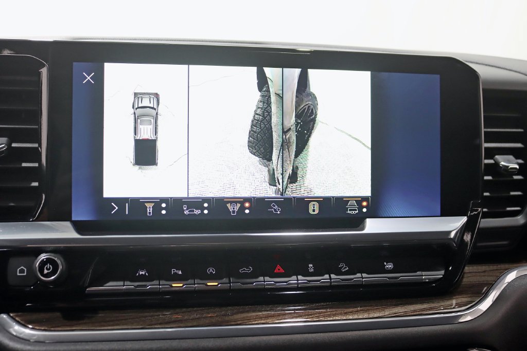 Used 2024 Chevrolet Silverado 1500 LT Trail Boss w/ LT Trail Boss Premium Package AWD/4WD image 22