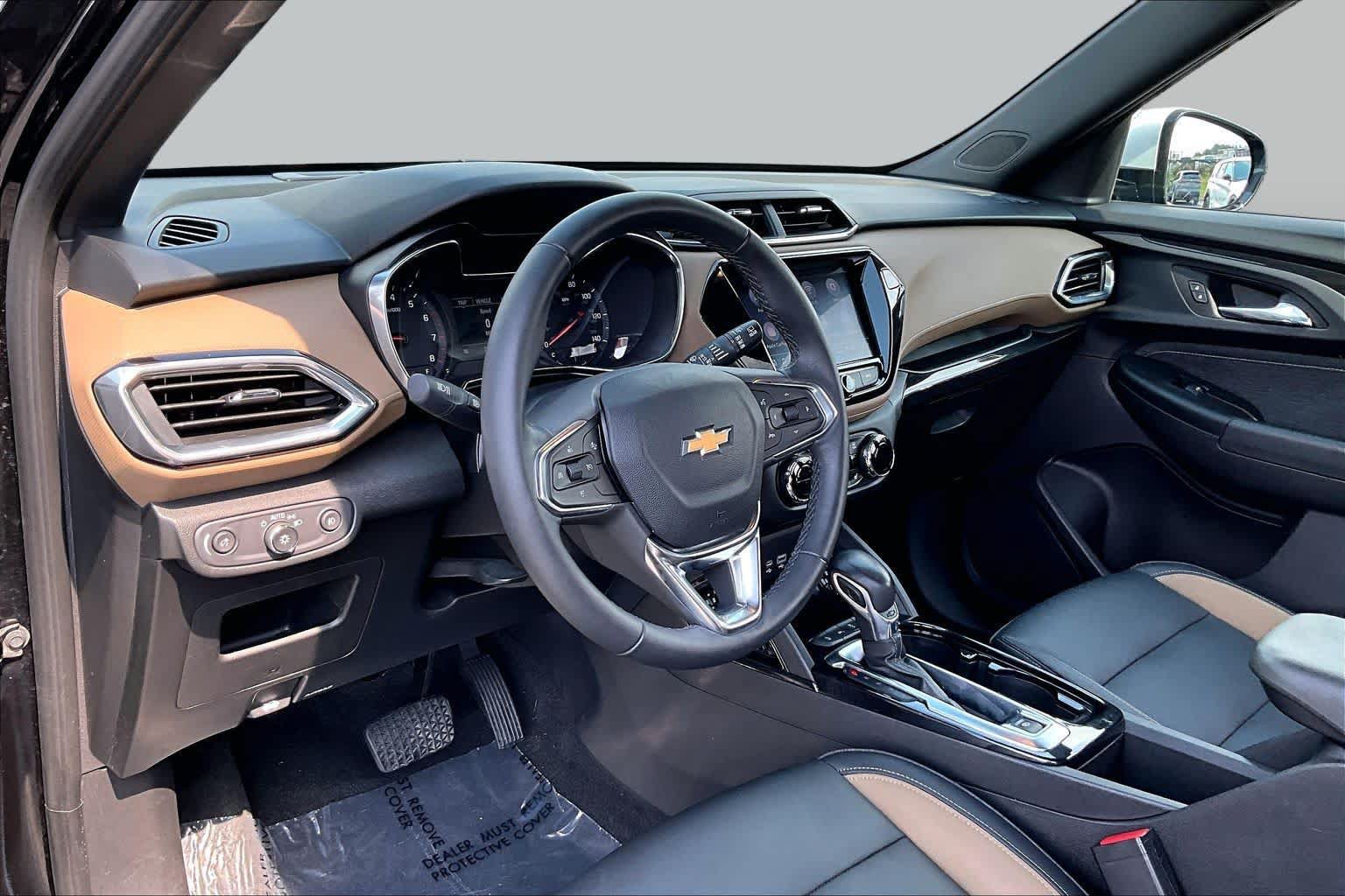 Used 2021 Chevrolet TrailBlazer ACTIV w/ Convenience Package FWD image 18