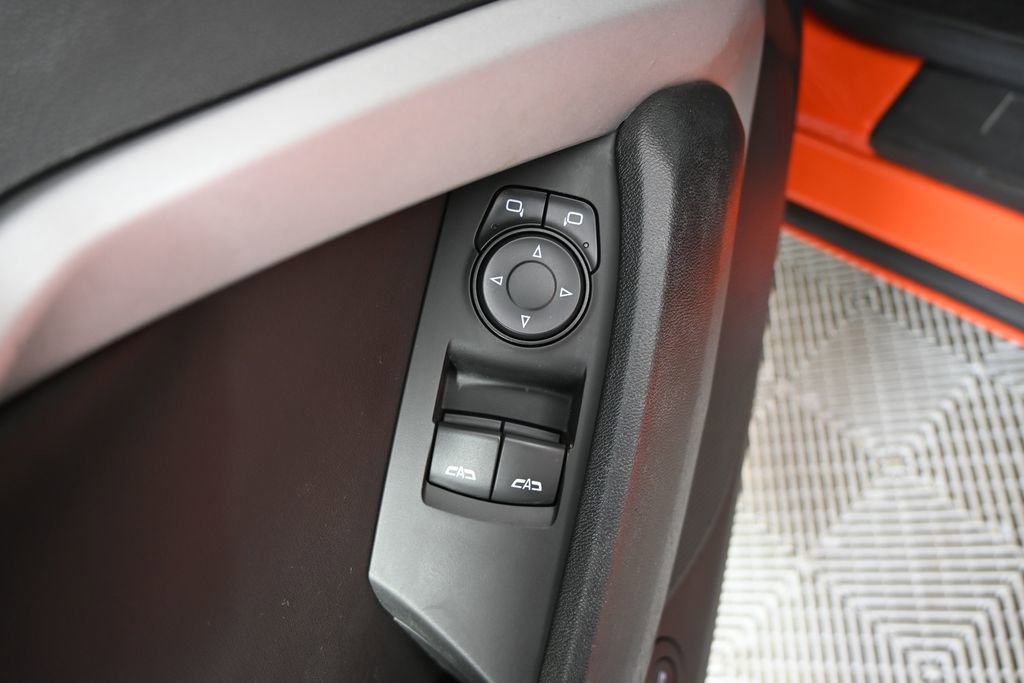 Used 2019 Chevrolet Camaro SS RWD image 19