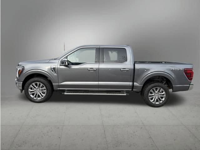 Used 2024 Ford F150 Lariat AWD/4WD image 2
