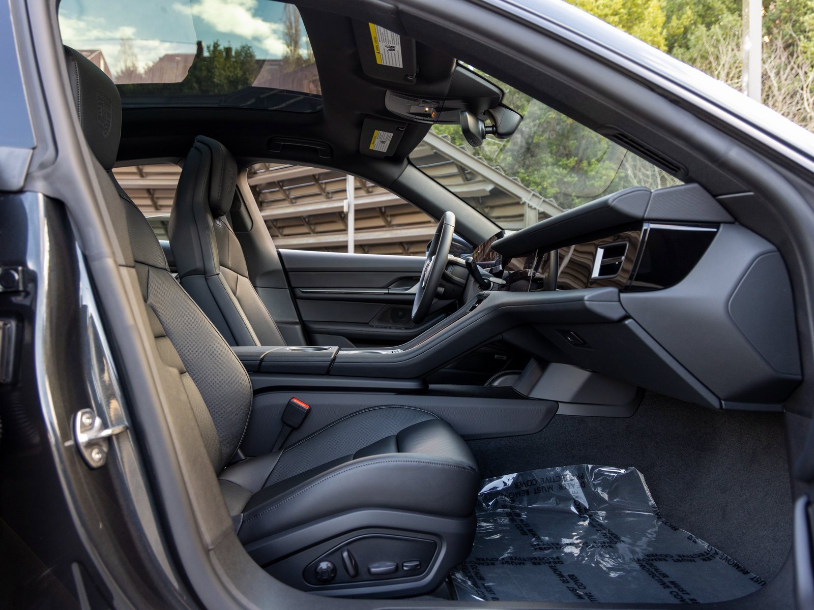 New 2026 Porsche Taycan image 51