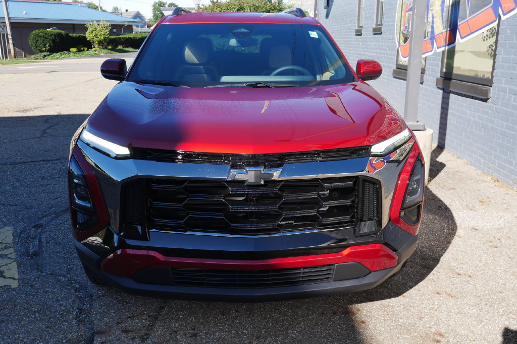 New 2027 Chevrolet Equinox ACTIV w/ Convenience Package III AWD/4WD image 36