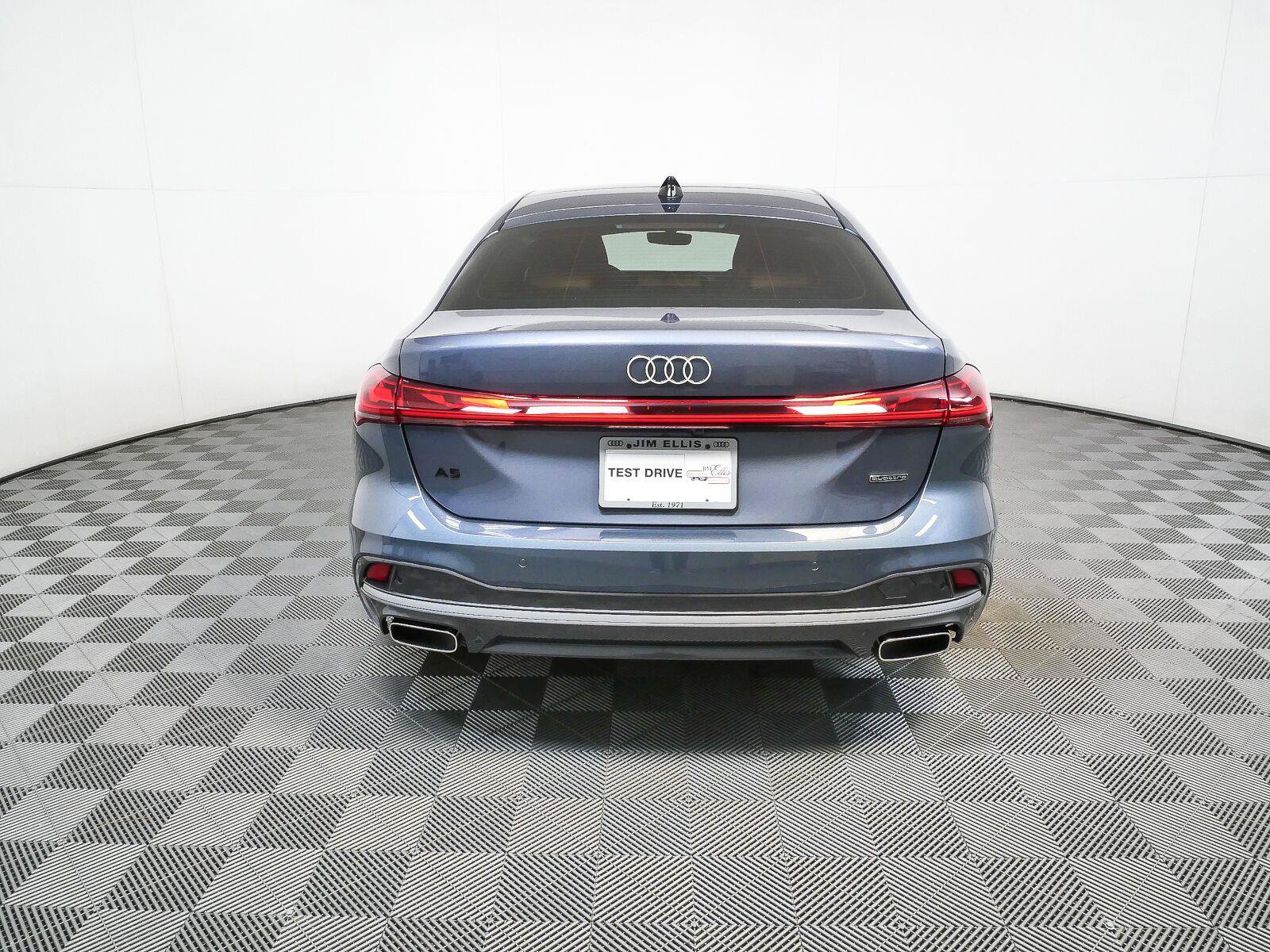 Used 2025 Audi A5 2.0T Prestige w/ 19" Wheel Package AWD/4WD image 29