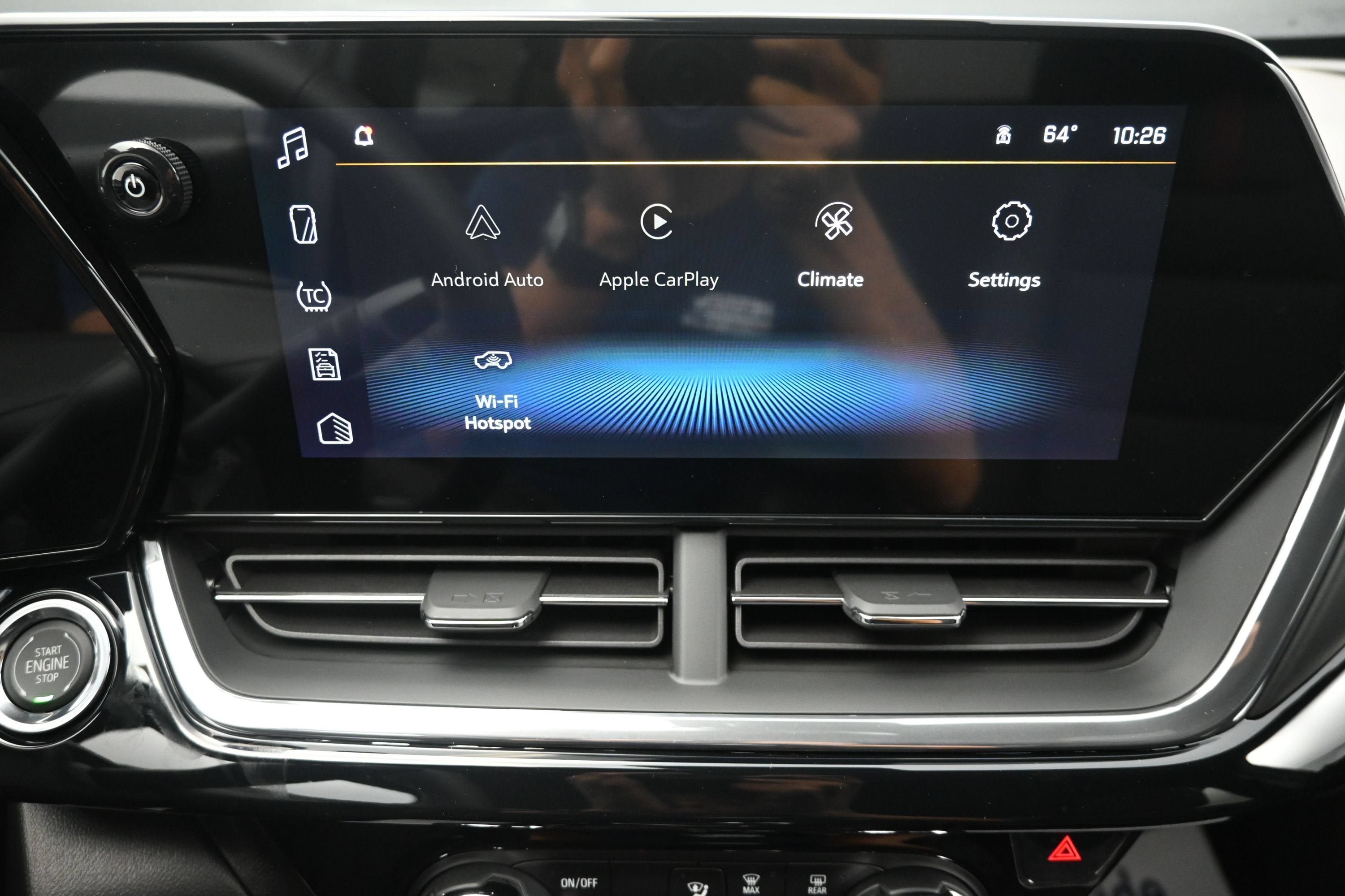New 2026 Chevrolet Trax RS w/ Sunroof Package FWD image 15