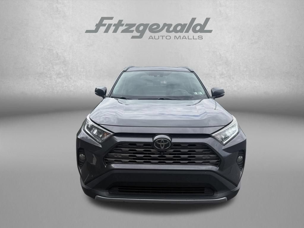 Used 2019 Toyota RAV4 Limited w/ Advanced Technology Package AWD/4WD image 2
