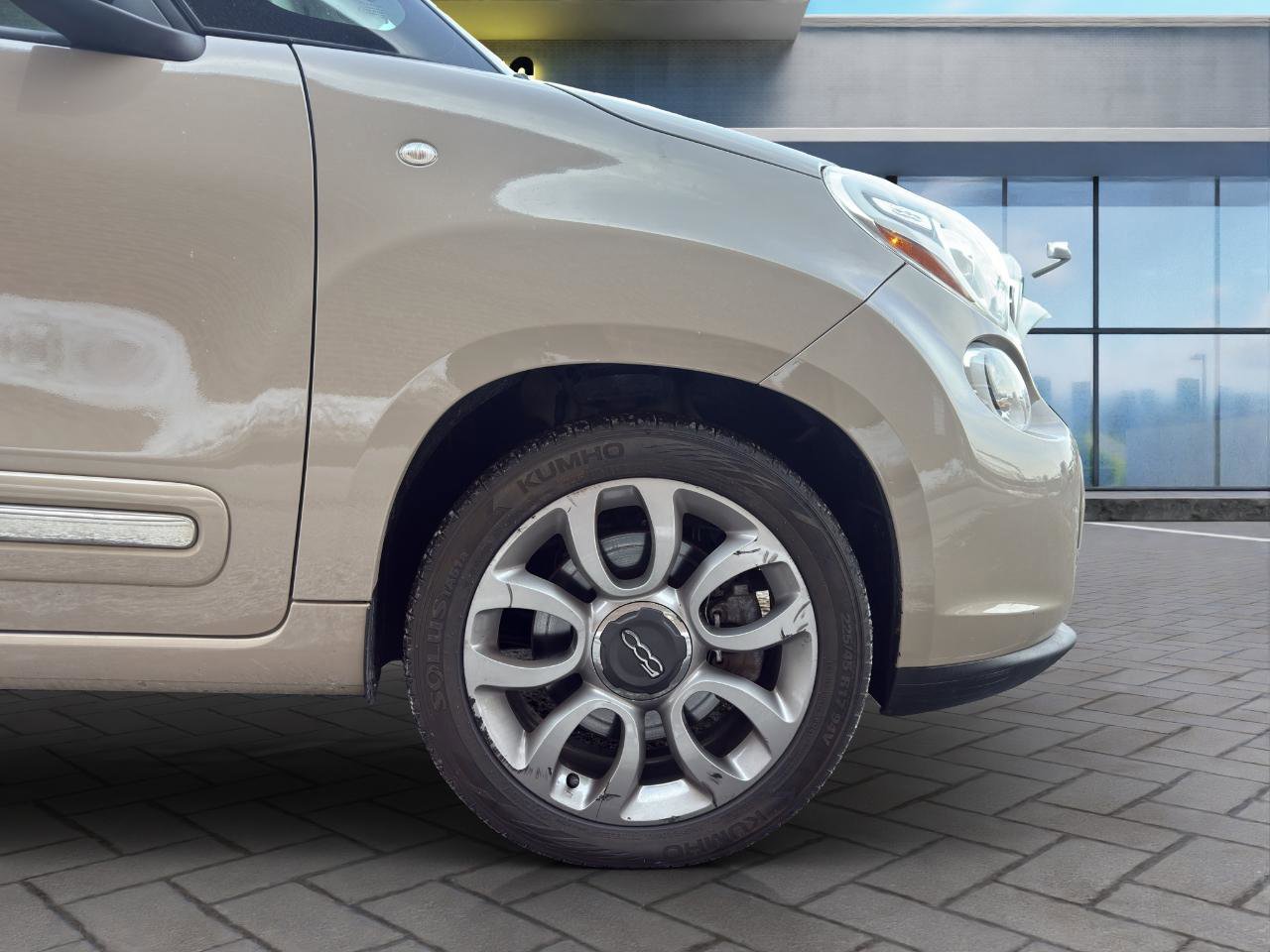 Used 2014 FIAT 500L Lounge image 22