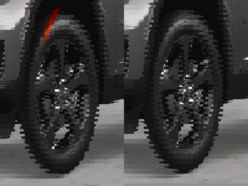 New 2025 Jeep Grand Cherokee L Altitude image 11