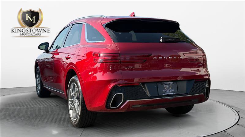 Used 2025 Genesis GV70 2.5T w/ Advanced Package AWD/4WD image 3