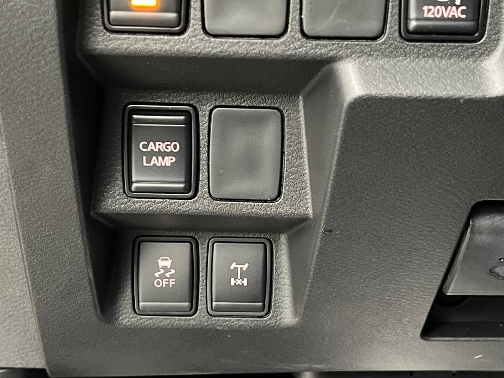 Used 2026 Nissan Frontier PRO-4X w/ Pro-4x Convenience Package AWD/4WD image 52