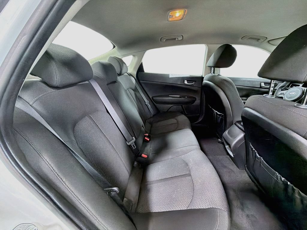 Used 2017 Kia Optima LX FWD image 25