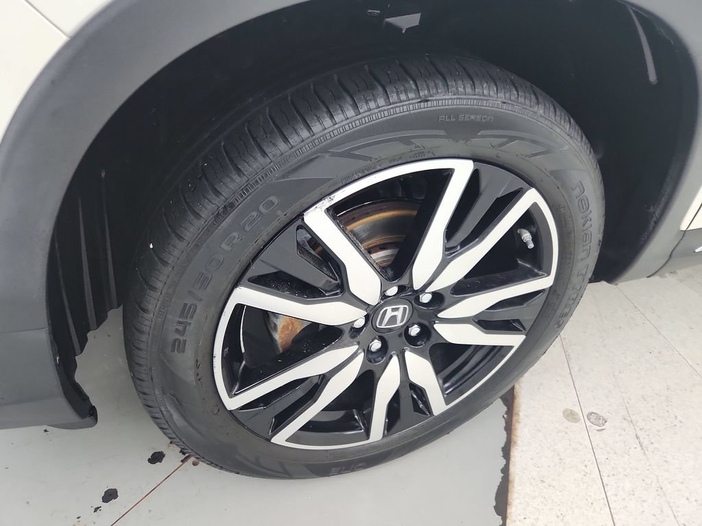 Used 2019 Honda Pilot Touring image 38