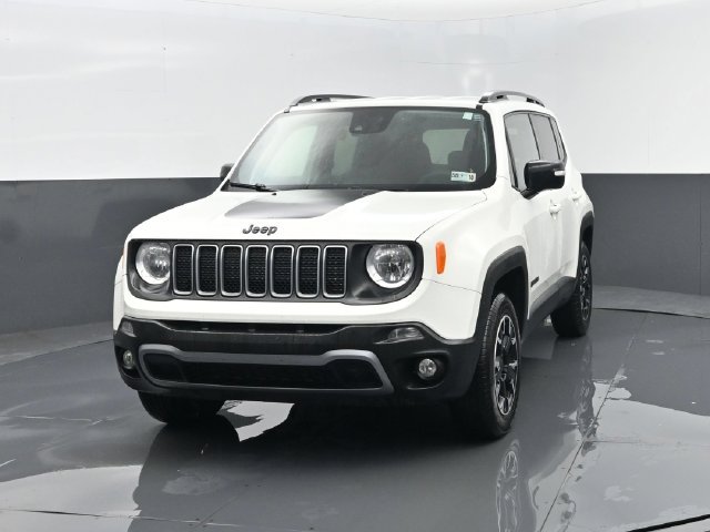 Used 2023 Jeep Renegade Latitude AWD/4WD image 22