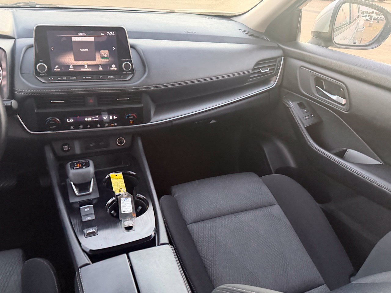 Certified 2025 Nissan Rogue SV FWD image 12