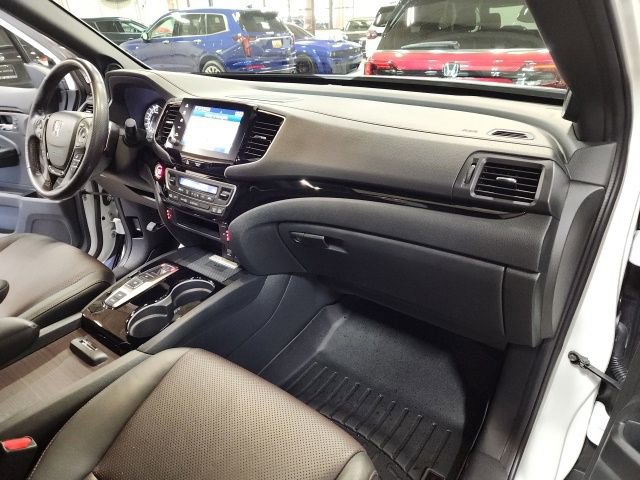 Used 2022 Honda Ridgeline Black Edition image 34