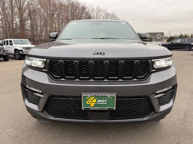 New 2025 Jeep Grand Cherokee Limited image 2