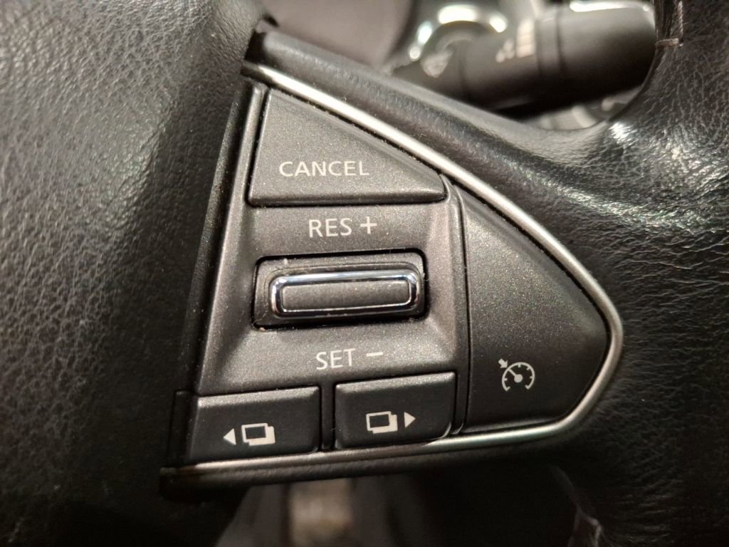 Used 2015 INFINITI Q50 Premium w/ Cargo Package image 21