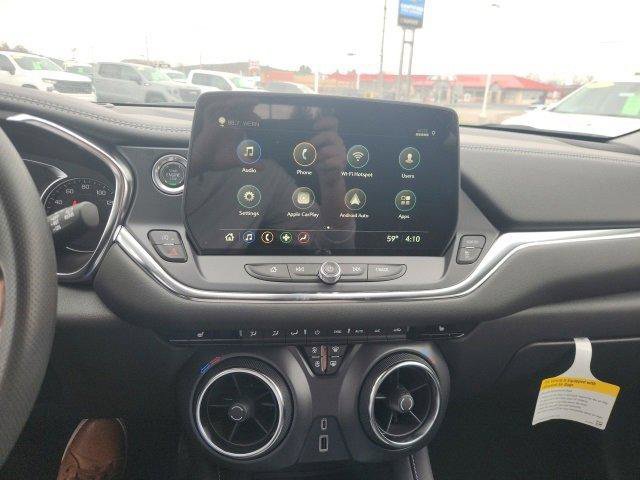 New 2024 Chevrolet Blazer LT image 12