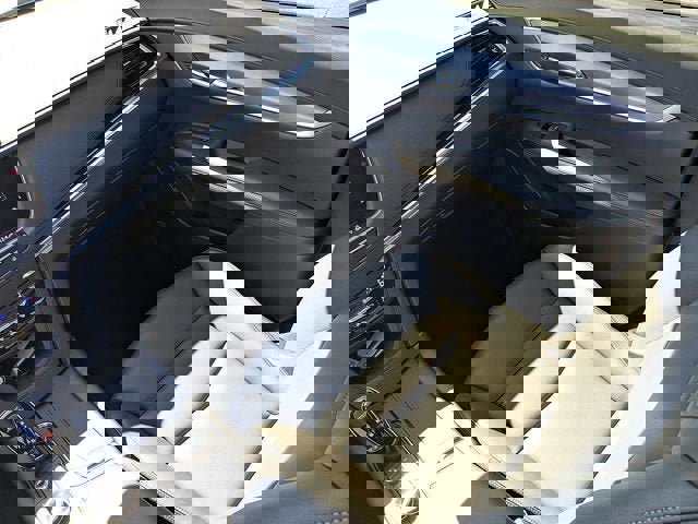 New 2025 Cadillac XT6 Luxury image 20