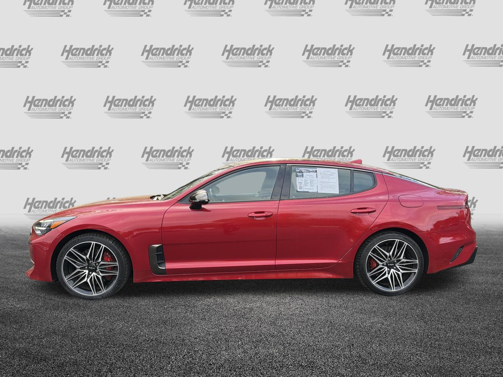 Used 2022 Kia Stinger GT1 image 7