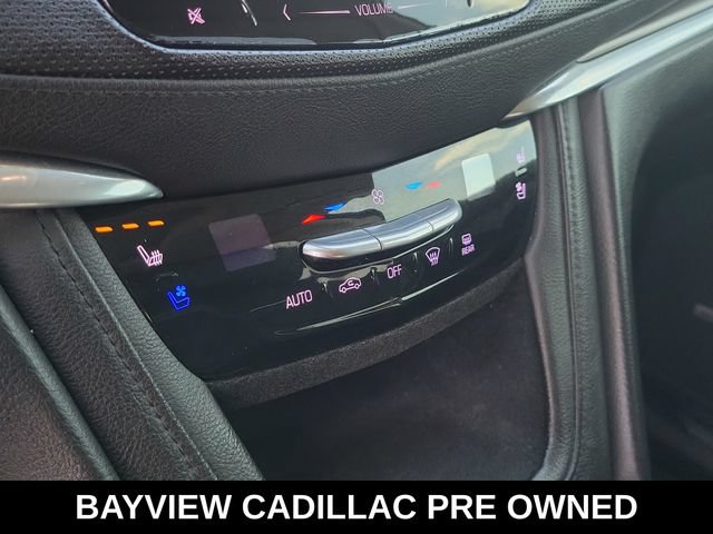 Used 2017 Cadillac XT5 Premium Luxury FWD image 35