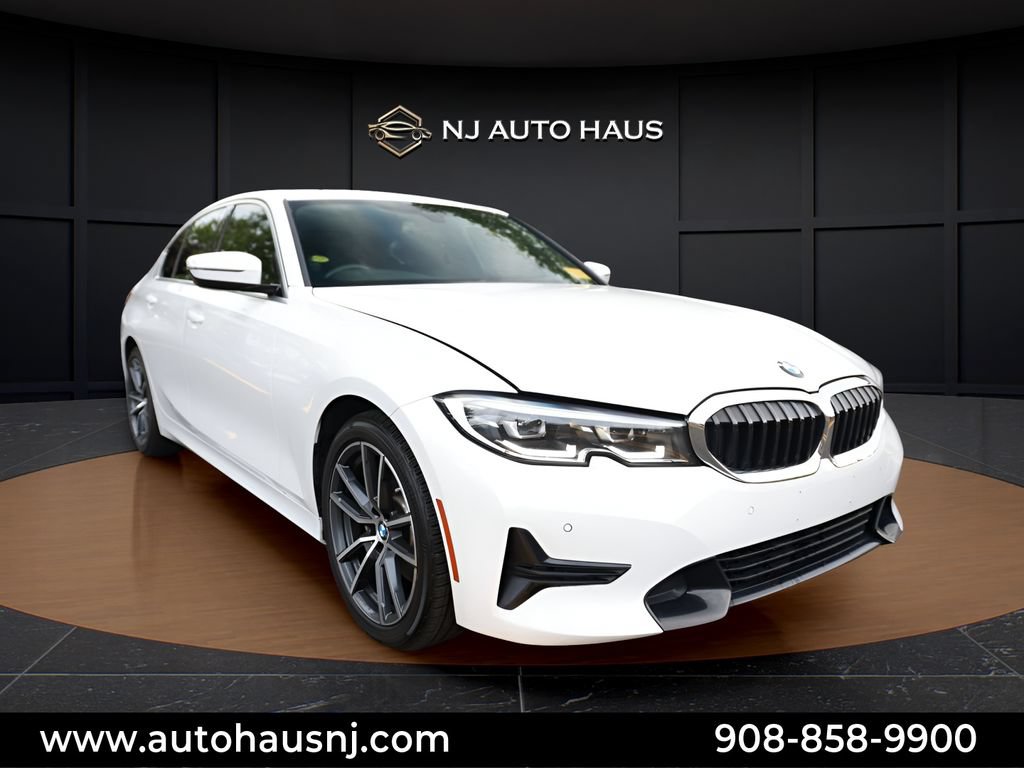 Used 2019 BMW 330i Sedan w/ Convenience Package RWD image 1
