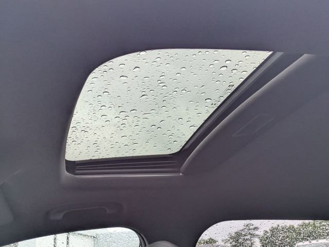 New 2026 Chevrolet Trax RS w/ Sunroof Package FWD image 13