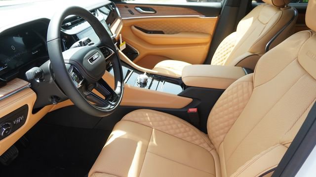 New 2026 Jeep Grand Cherokee L Summit AWD/4WD image 20