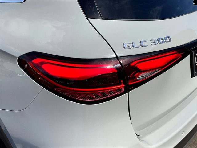 Used 2026 Mercedes-Benz GLC 300 4MATIC image 25