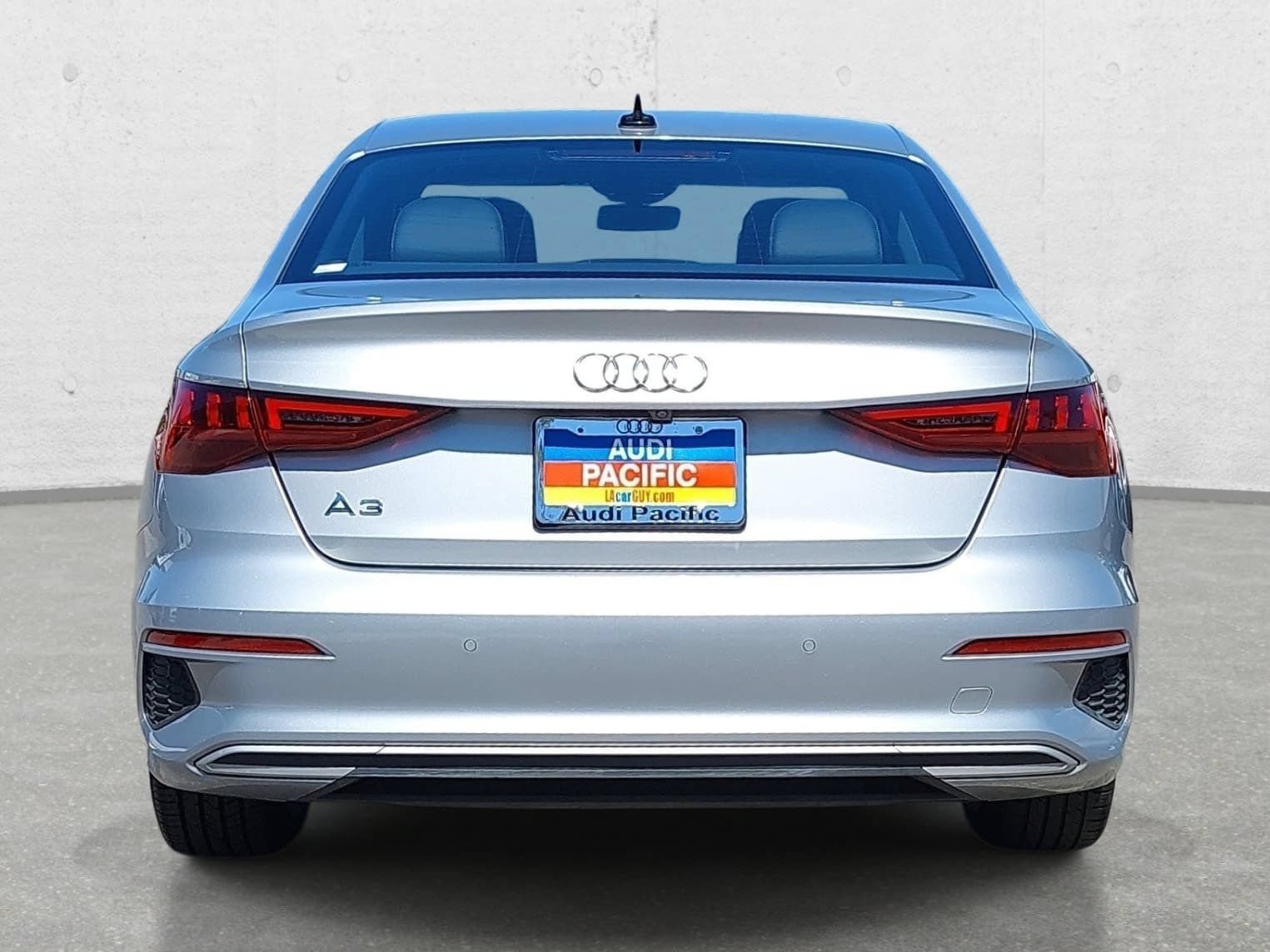 Used 2024 Audi A3 2.0T Premium FWD image 6