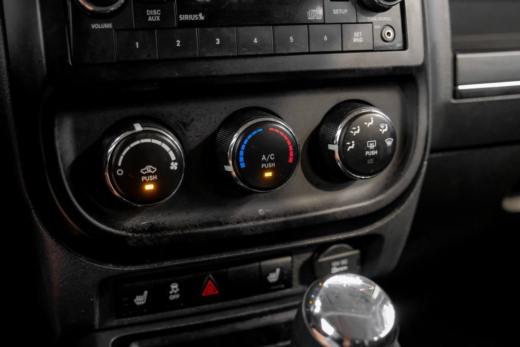 Used 2017 Jeep Patriot Sport w/ Power Value Group FWD image 29