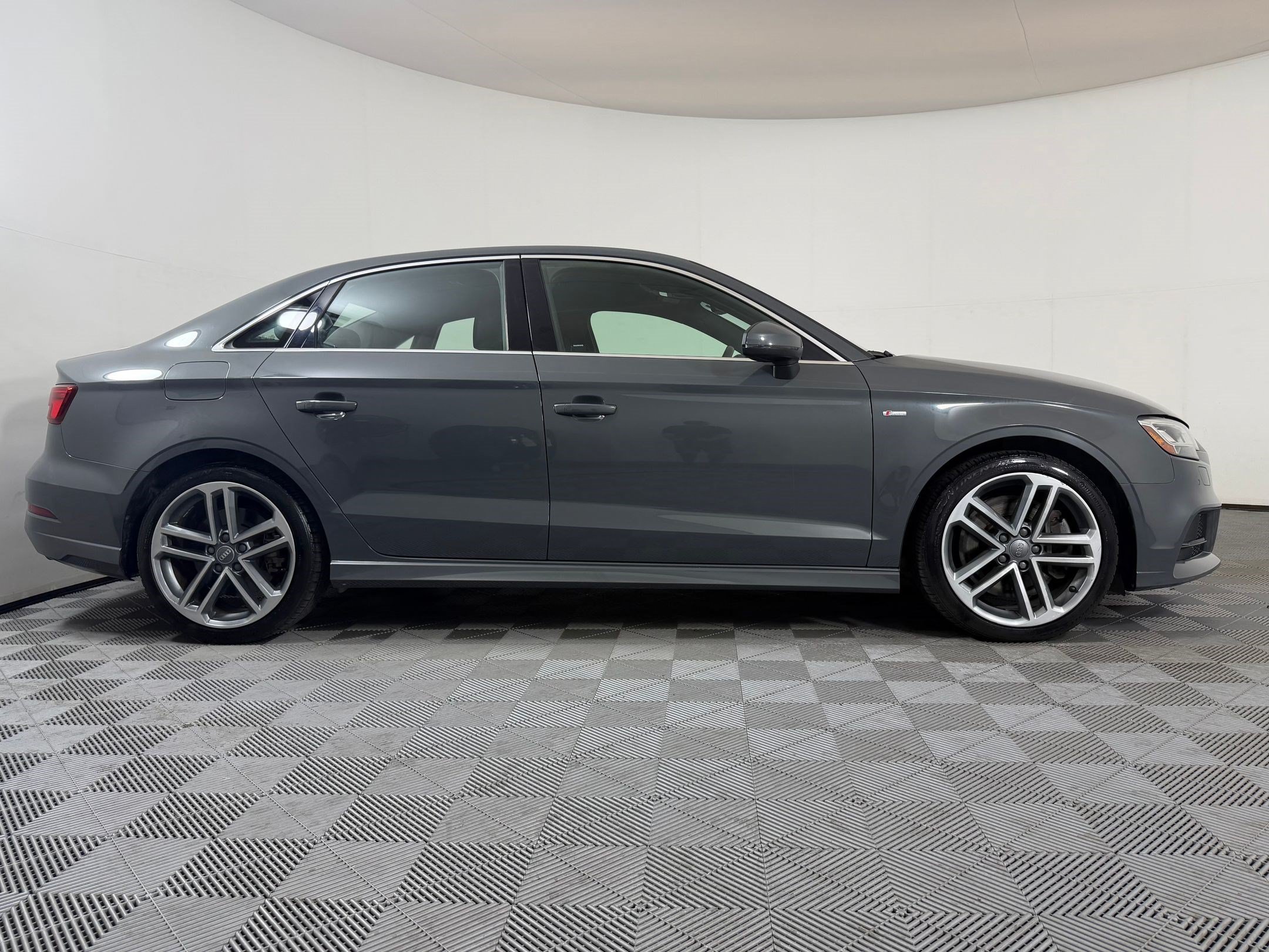 Used 2019 Audi A3 2.0T Premium Plus AWD/4WD image 8