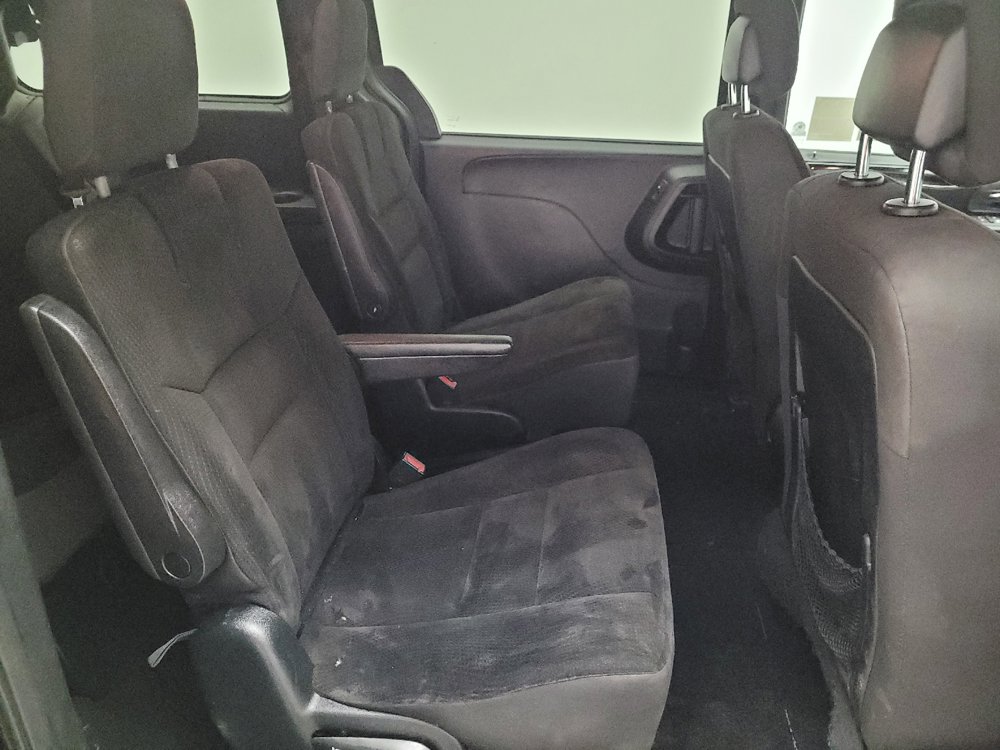 Used 2018 Dodge Grand Caravan SE image 19
