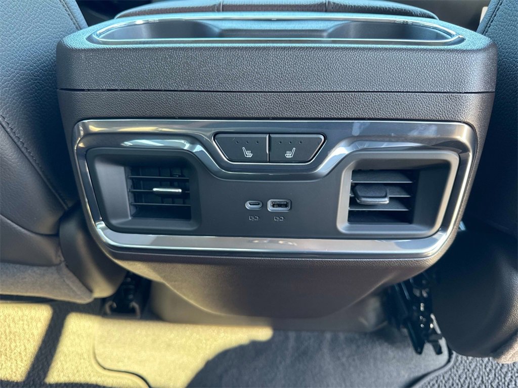 New 2026 GMC Sierra 2500 Denali w/ Denali Reserve Package image 21