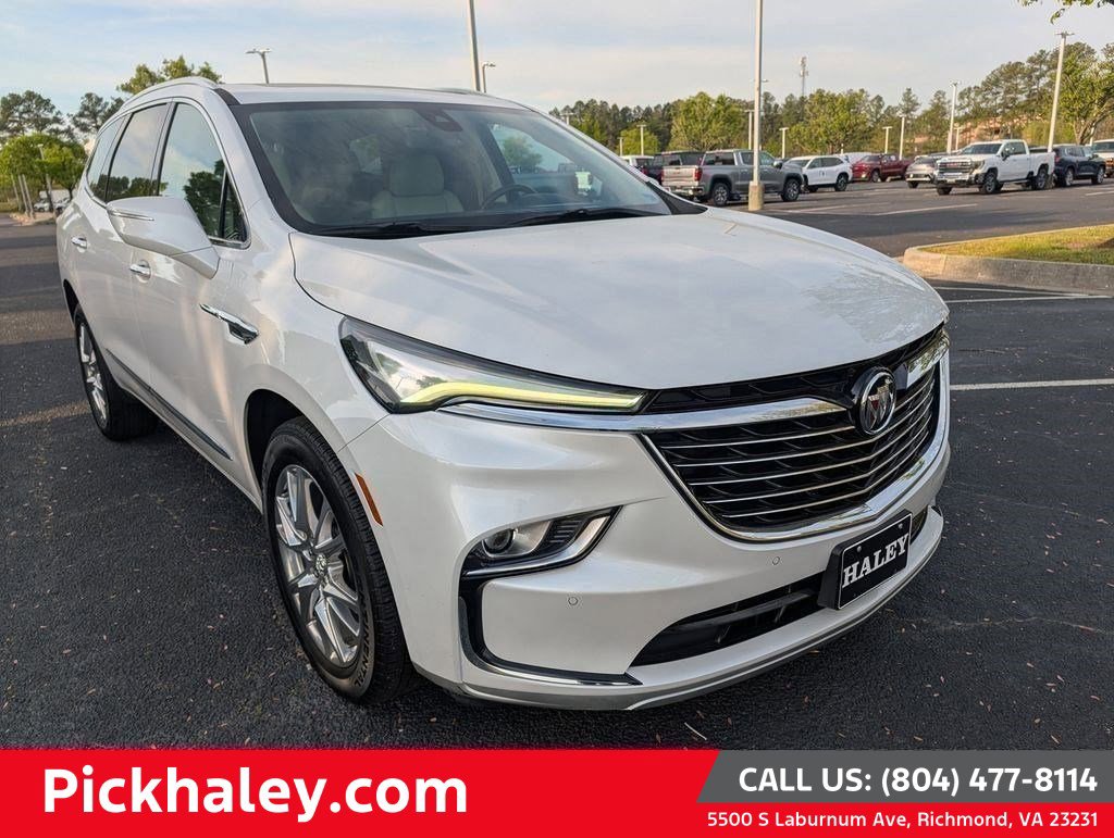 Used 2023 Buick Enclave Essence w/ Experience Buick Package