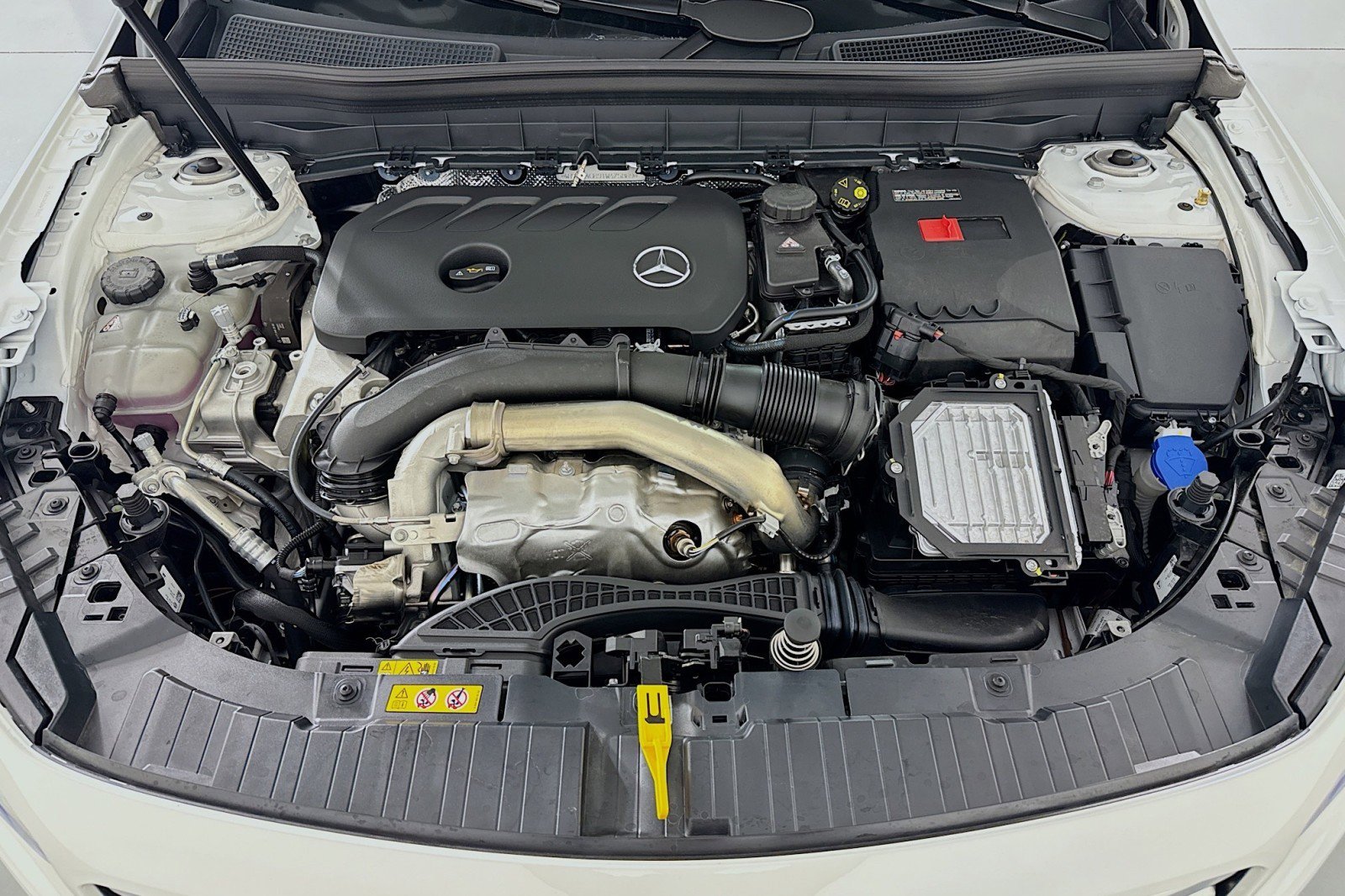 New 2026 Mercedes-Benz GLB 250 image 10