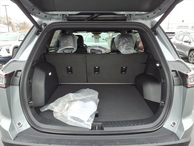 New 2026 Chevrolet Equinox ACTIV image 4