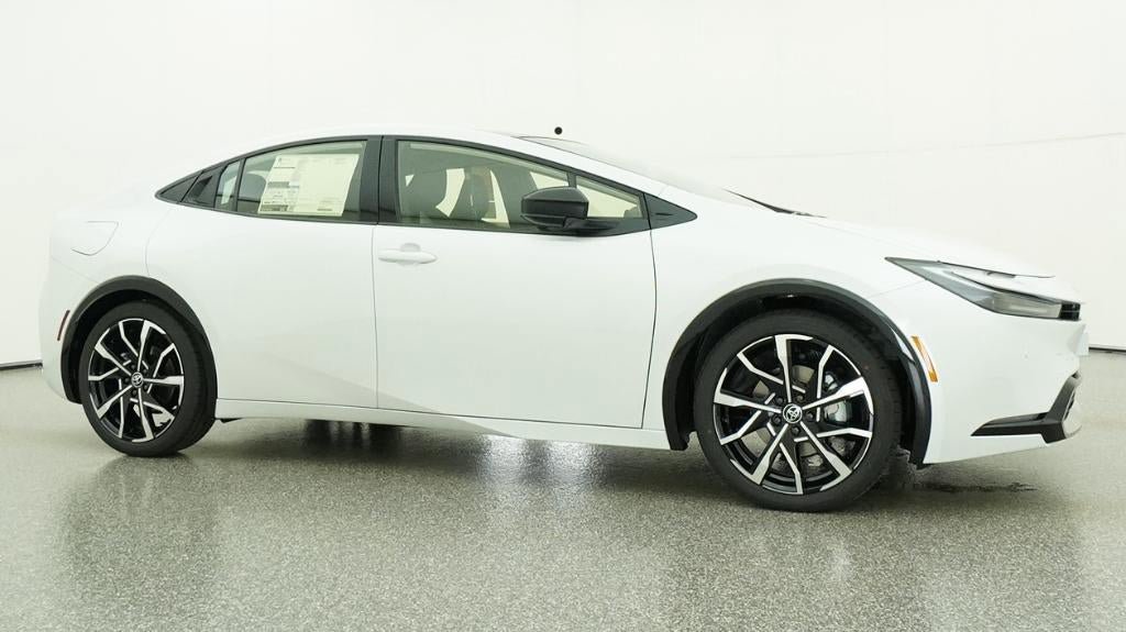 New 2026 Toyota Prius Plug-In Hybrid FWD image 28