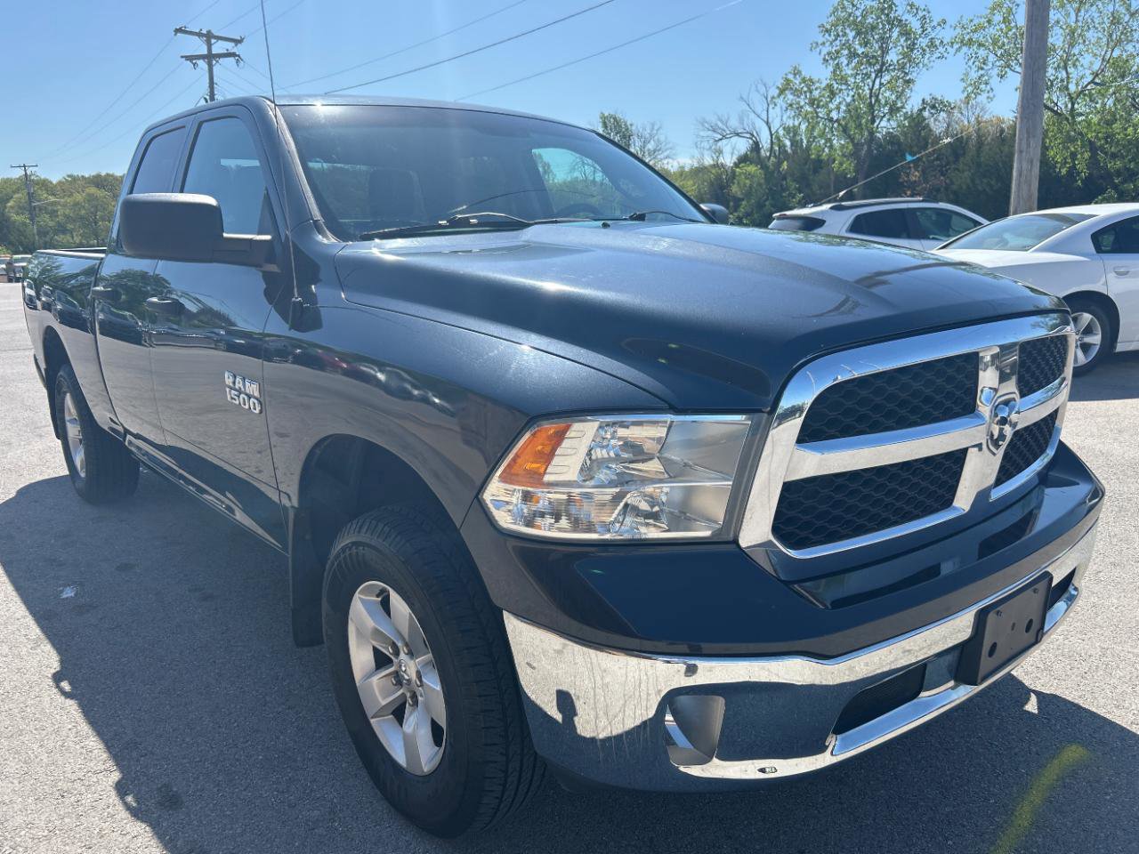 Used 2014 RAM 1500 ST w/ SXT Appearance Group AWD/4WD image 3