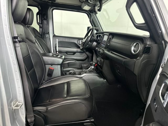 Used 2023 Jeep Wrangler Unlimited Sahara w/ Cold Weather Group image 27