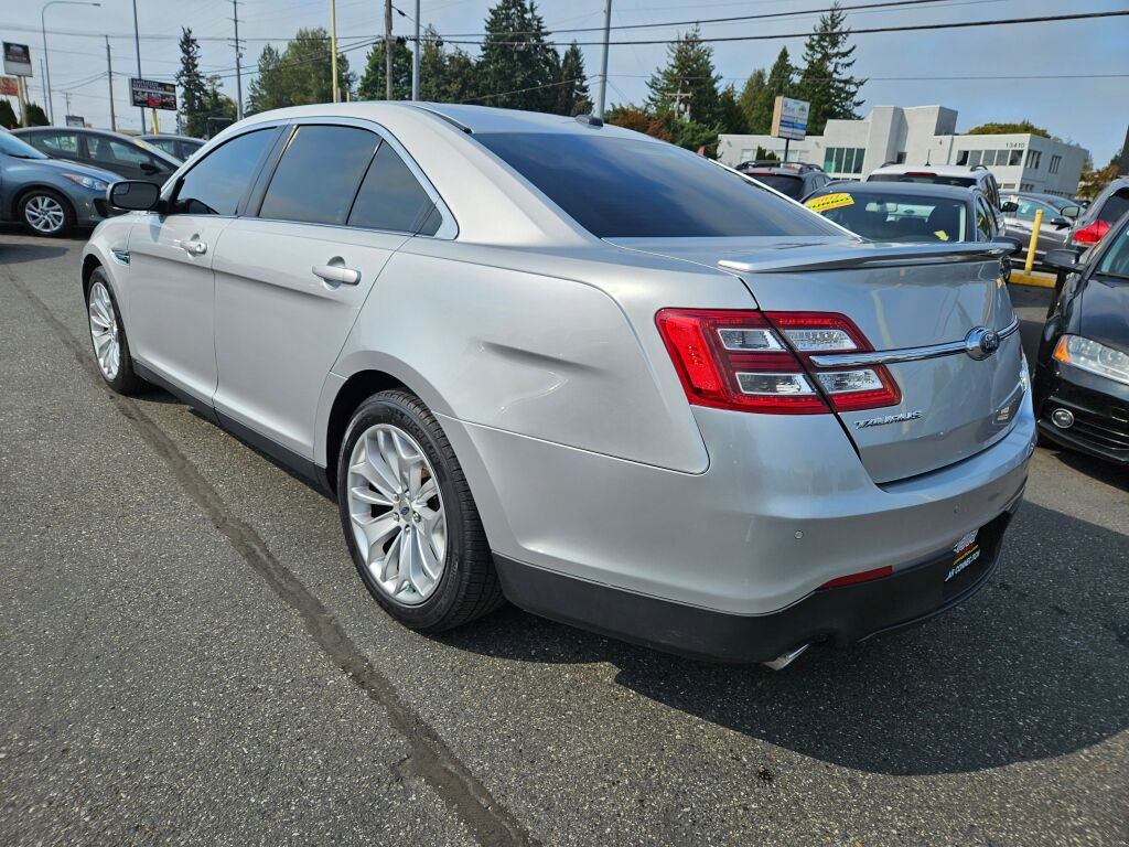 Used 2016 Ford Taurus Limited image 6